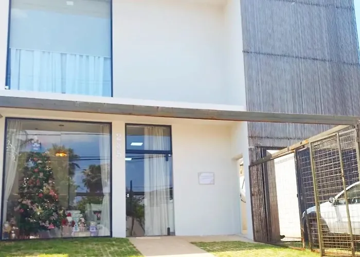 Flat 01 - Zona Sul Prox UMC, Praia Clube, Shopping e Pátio Vinhedos