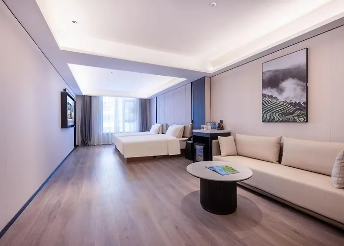 Atour X Hotel Shantou Vientiane City Convention And Exhibition Center