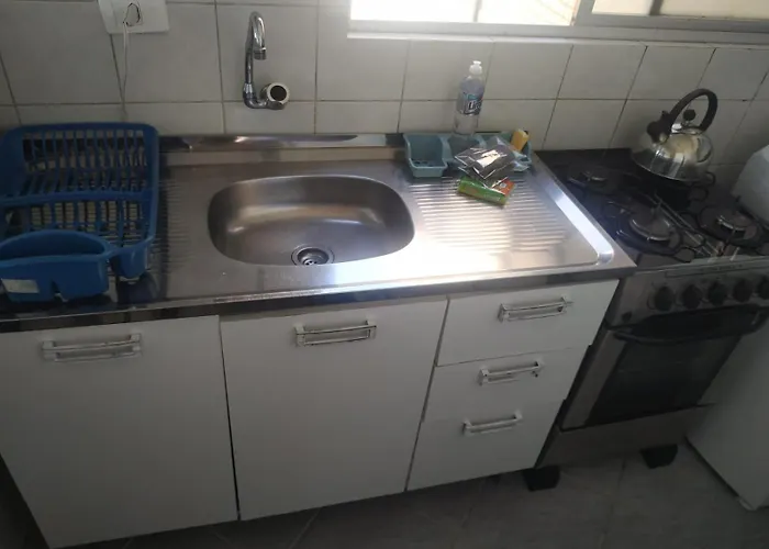 Apartamento de cobertura na beira mar e de frente para o mar. Vista maravilhosa.