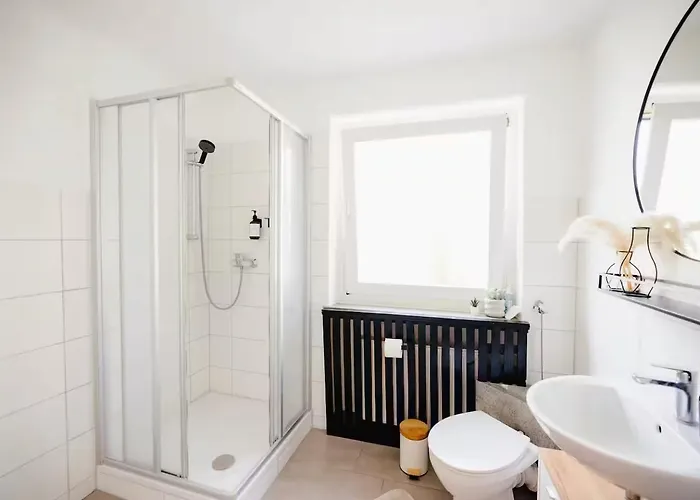 Bahnhofsnahe 9 Zimmer 200QM PS5 für Familien&Firmen