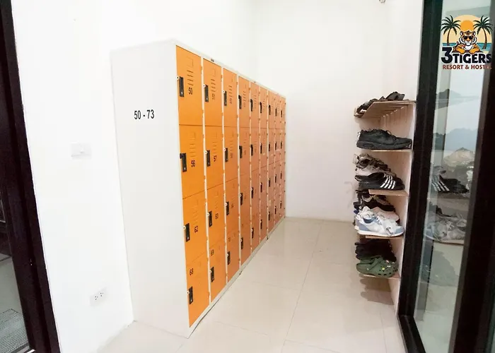 3 TIGERS Resort&Hostel