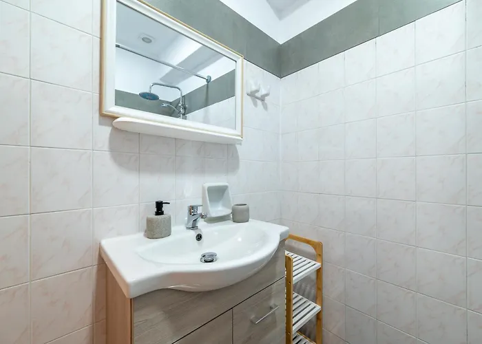 Blue Wave Suites - Ixia