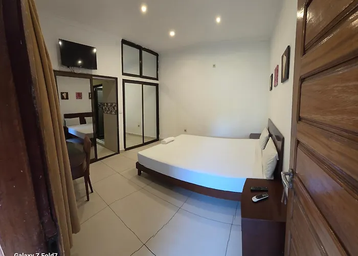Hotel Nhungue & Shopping Lda