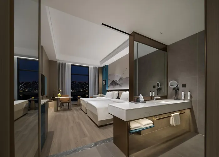 Zhangjiagang Wanda Jinhua Hotel