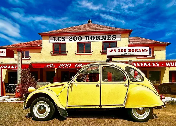 Logis Hotel Les 200 Bornes