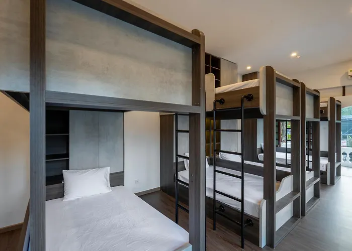 Odyssey Hotel 2, Tours&Motorbikes Rental