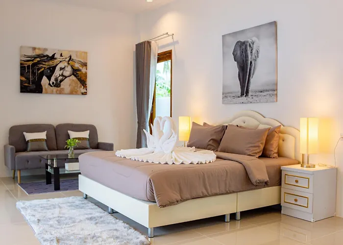 Samui Tropical Pool Villas