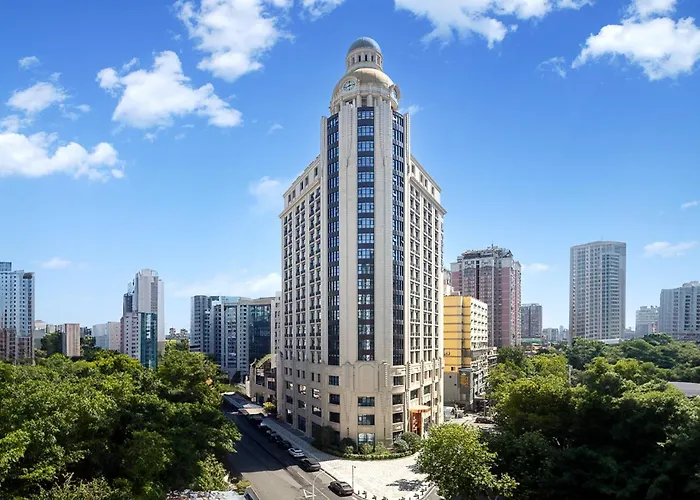 Wanda Yi Wuhan