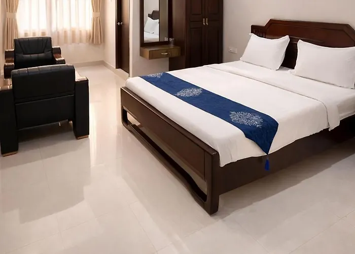 Jnr Grand Hotel