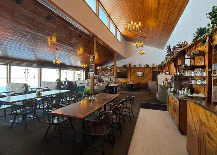 Country Road Motor Inn