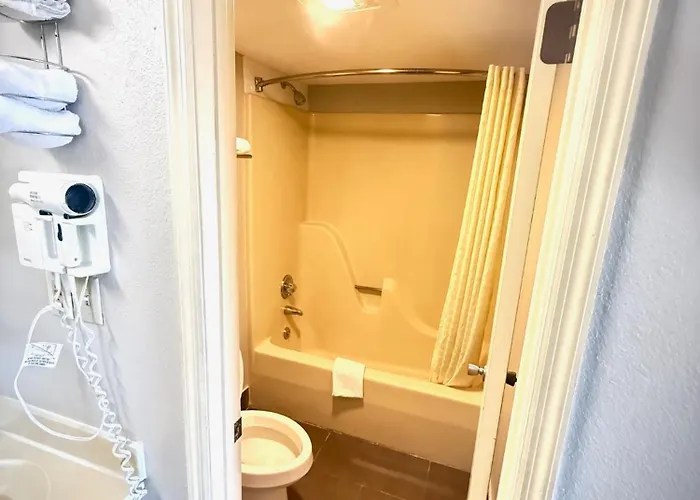 Econolodge Inn