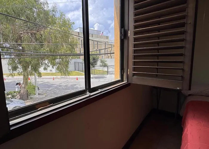 Hotel Matamoros Frente Al Consulado