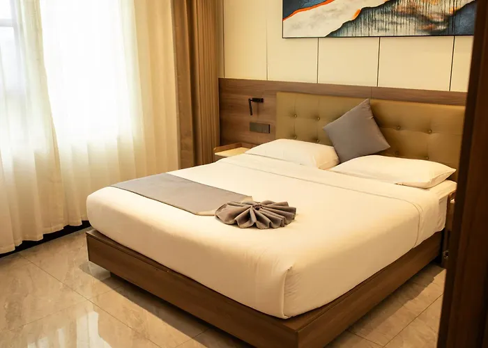 Hotel EDEN