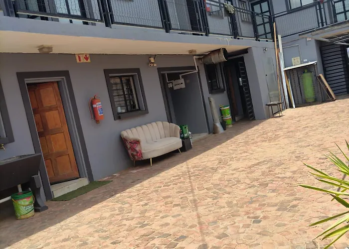 Zeus Guest House