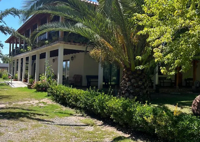 Hotel Parcela Tierra Fertil