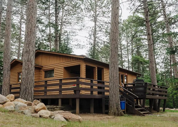 Timber Bay Lodge And Houseboats