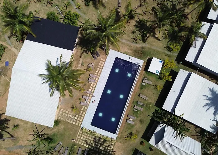 The Coconut Gardens Hotel & Restaurant