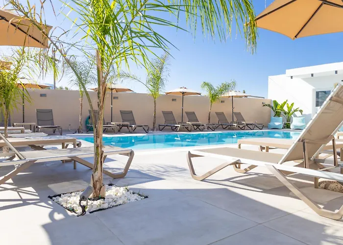 Ippocrates Hotel Apartments & Restaurant