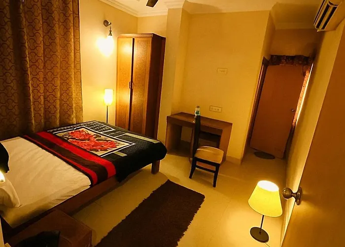 Samrat Hotel