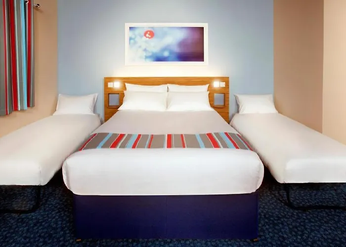 Travelodge Perth Central