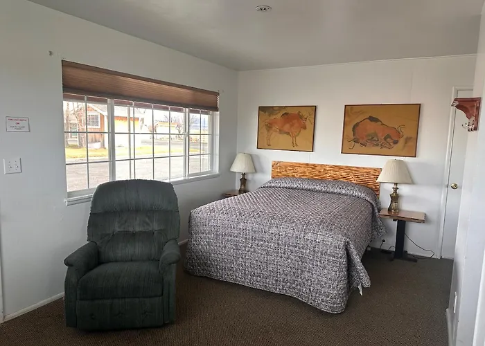 Rim Rock Motel