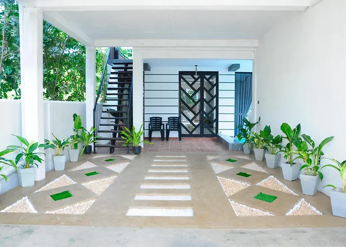 Sky Haven Villa Madiha