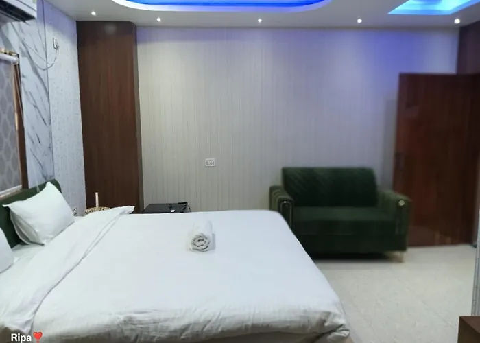 Alexa Hotel & Restaurant