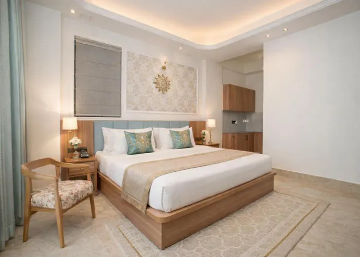 Hotel Signature By Carlton - Golf Course Road