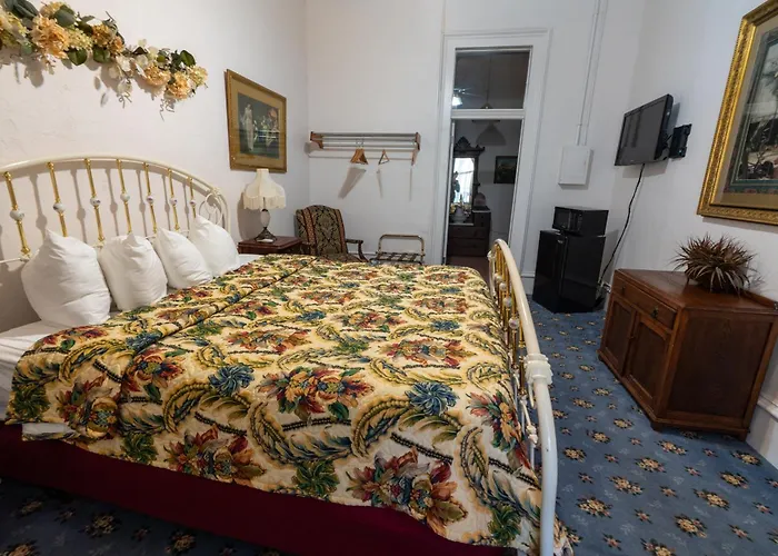 Jackson House Hotel