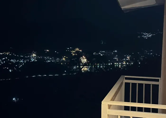 Dual Lake