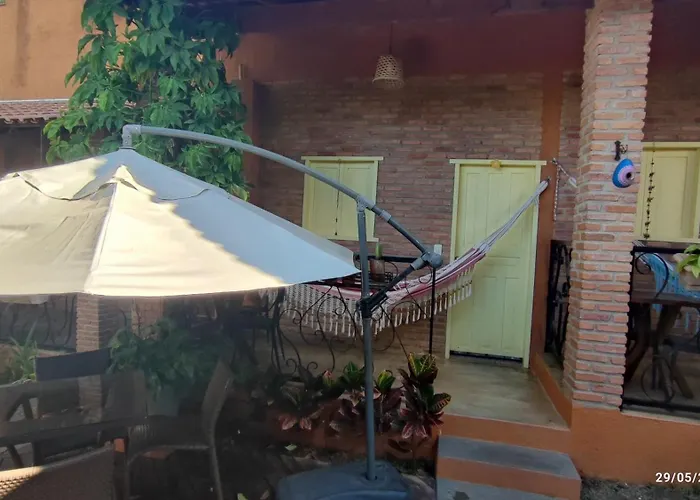 Casa das Flores Bistrô e Pousada