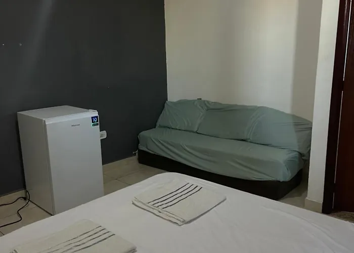 Motel Cantinho Do Amor -3 Horas - Local Discreto Com Garagem