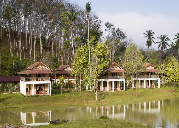 Lost Horizon Resort - Khao Sok