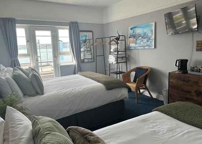 The Yacht Inn