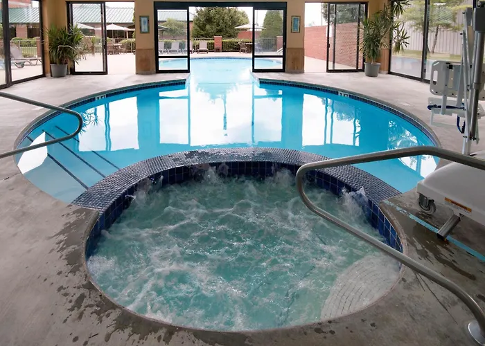 River Bluff Hotel And Conference Center