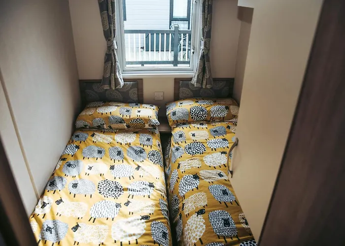 Delboys Tattershall Retreat
