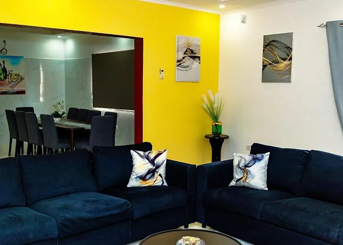 Saton 24H Guest House