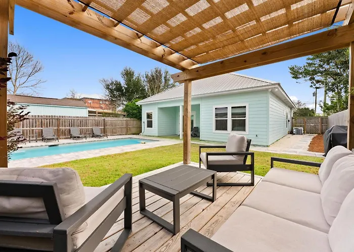 Beach House With Private Pool - Sunny Sands By Panhandle Getaways