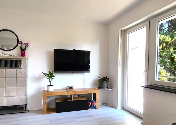 Gemütliche Ferienwohnung Whole Apartment Merlion 65sqm, EG, WLAN WiFi, 3 Zi Rooms, Taubertal KGH Deutschland