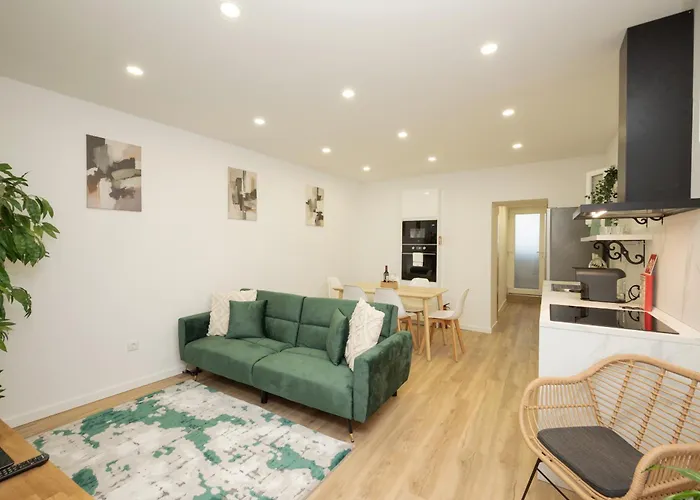 City Garden House By Hosty