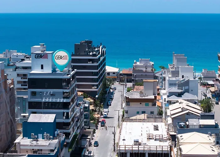 Apartamento alto padrão 2 suítes com piscina