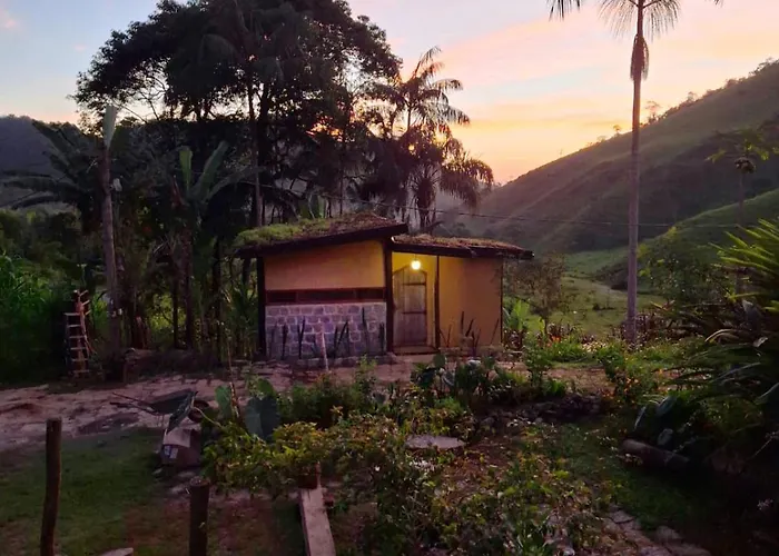 Cabana Aconchegante na Serrinha do Alambari