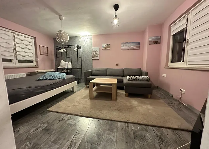 Neu! Einfaches Appartement - einfacher Preis