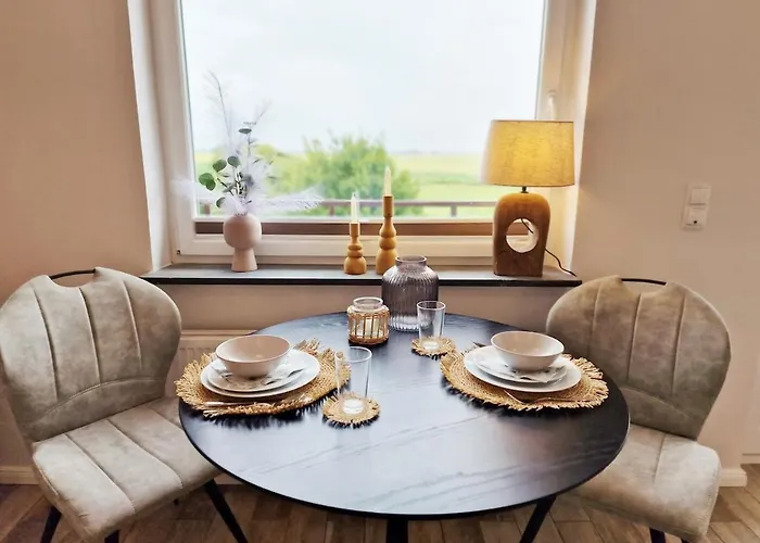 Moderne Wohnung mit großem Balkon und Weitblick