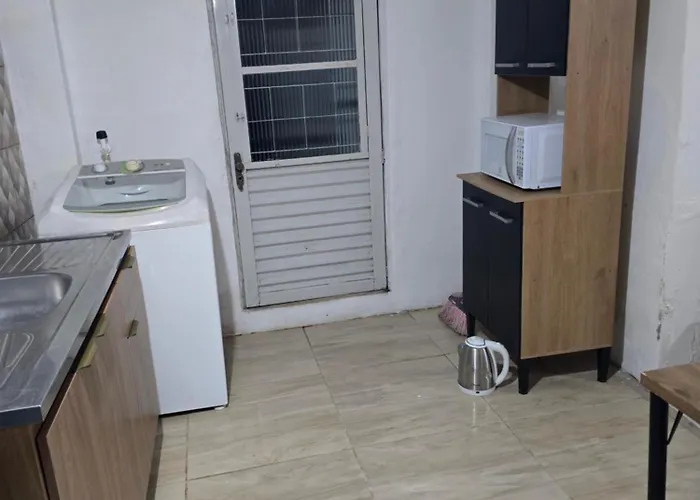 APTO PARA DESCANSAR NO VERANEIO em São Gabriel