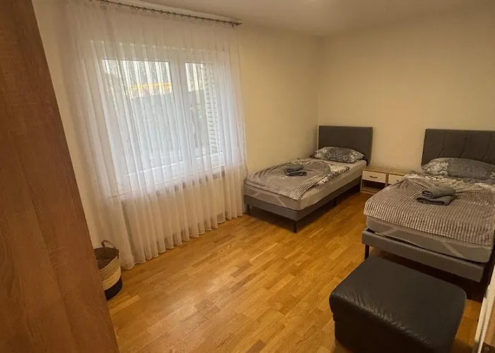 Hannover Fair Apartment With Parking