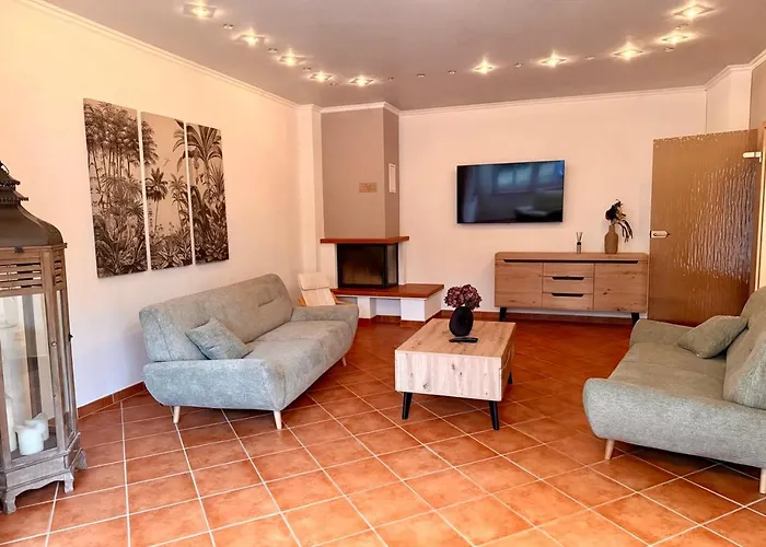 Premium Ferienwohnung in zentrumsnaher Stadtvilla