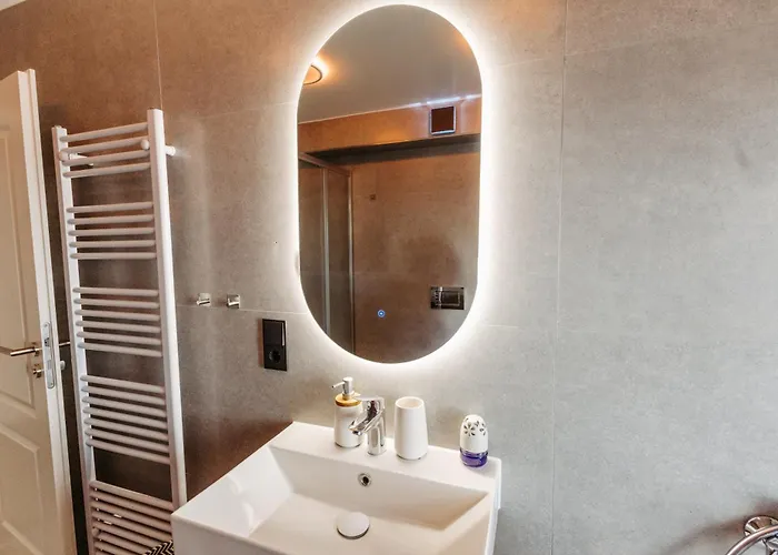3Br - Brand New Apartment - Ciba Apartments