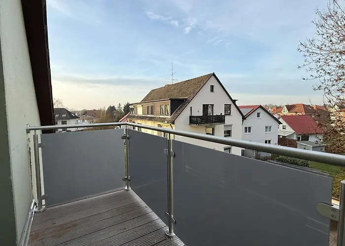 Lichtdurchflutetes Appartement mit Balkon in ruhiger Lage von Bückeburg