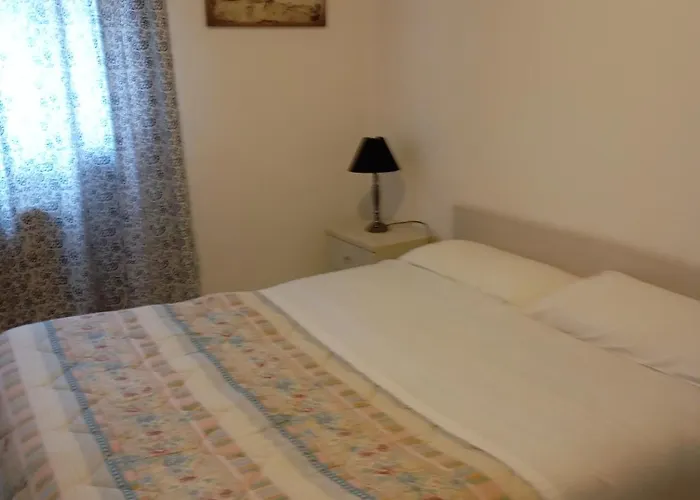 Carinissimo Vicino A Venezia